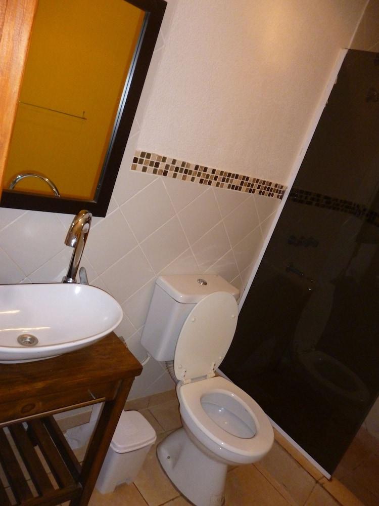 Passaros Suite Hotel Puerto Iguazú Exteriör bild